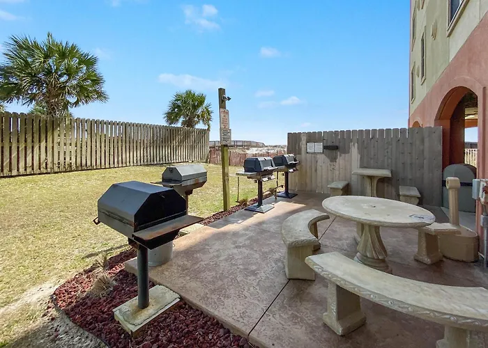 Harbour Place 201 * Gulf Shores